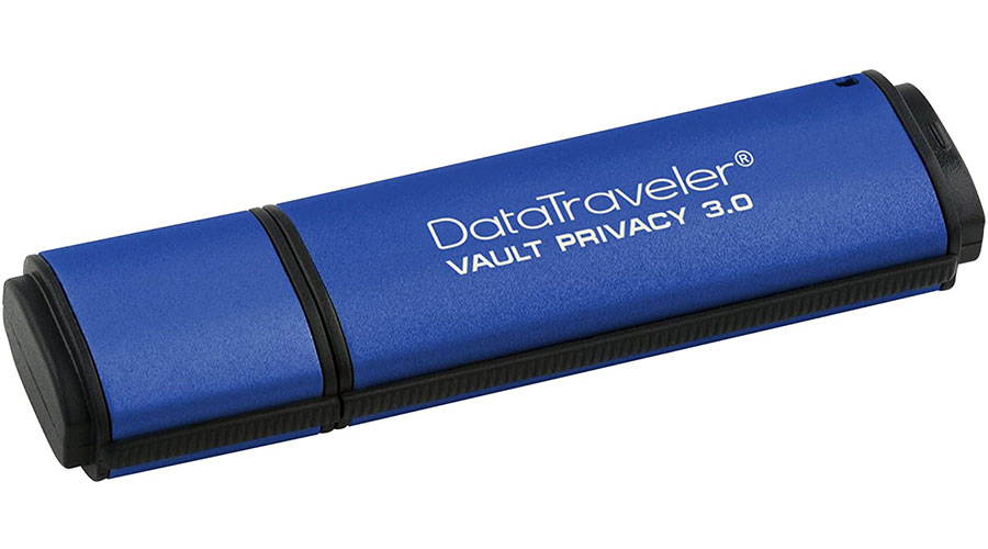 Лучшая флешка Kingston Data Traveler Vault фото
